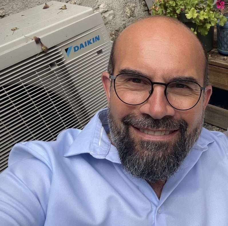 Yannick électricien Antony